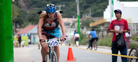 Joséphine (vélocité, Lausanne), championne du monde 2010 des coursières à vélo (Guatemala).