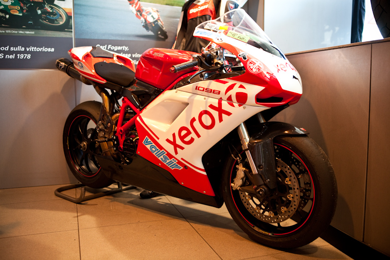 IMAGE(<a href="http://redac.cuk.ch/totheend/misc/ducatige-3.jpg" rel="nofollow">http://redac.cuk.ch/totheend/misc/ducatige-3.jpg</a>)